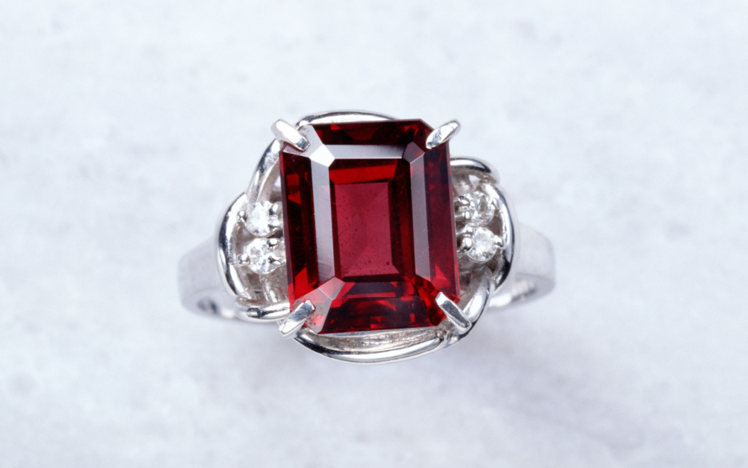 How To Clean Garnet Jewelry